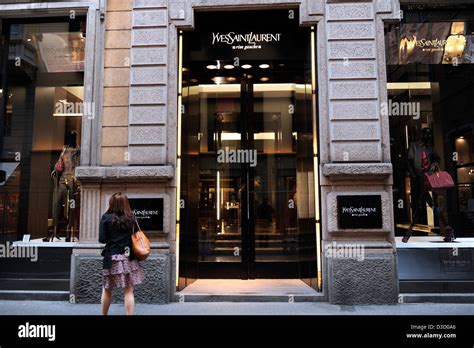 yves saint laurent milano